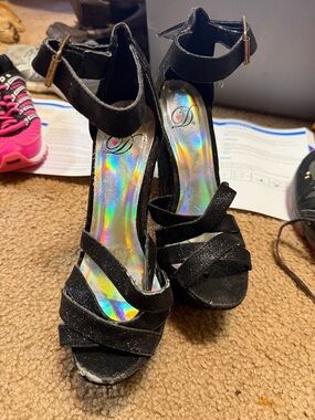 Delicious Black Glitter Strappy Ankle‑Strap Heels